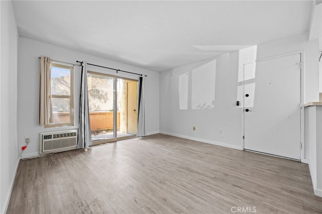 Image 3 of property listing at 6030 Rancho Mission Road 369, San Diego, CA 92108