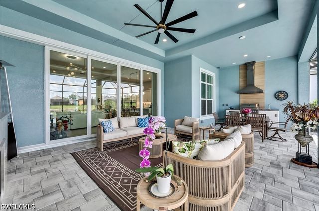 9671 Moonflower Court, Naples, FL 34114