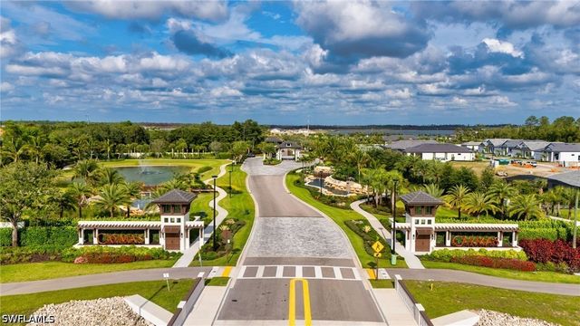 9671 Moonflower Court, Naples, FL 34114