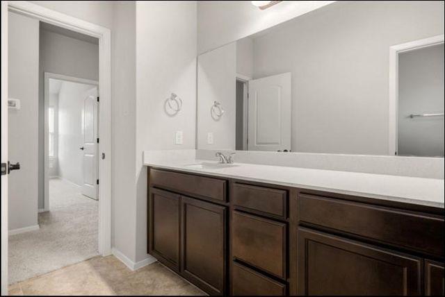 353 Spiny Lizard LN, San Marcos, TX 78666