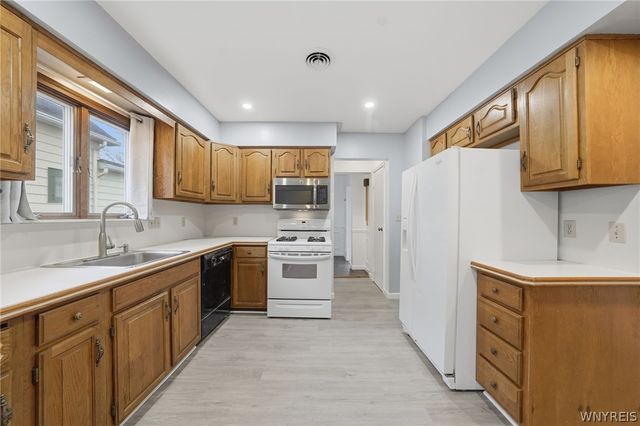 159 Grandview Avenue, Tonawanda, NY 14223