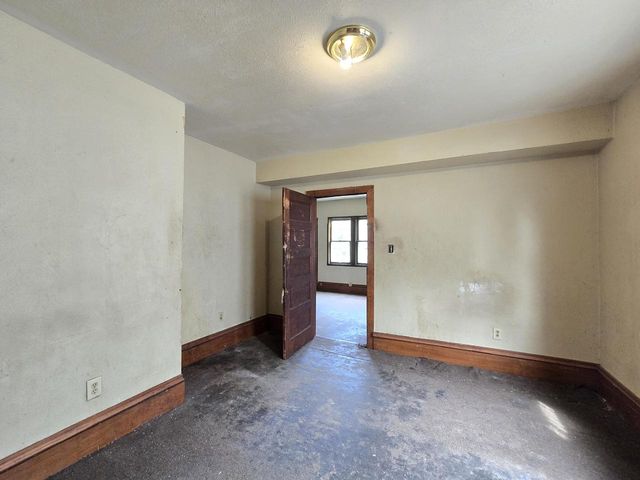 2836 N 25th STREET, Milwaukee, WI 53206