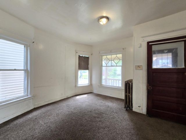2836 N 25th STREET, Milwaukee, WI 53206