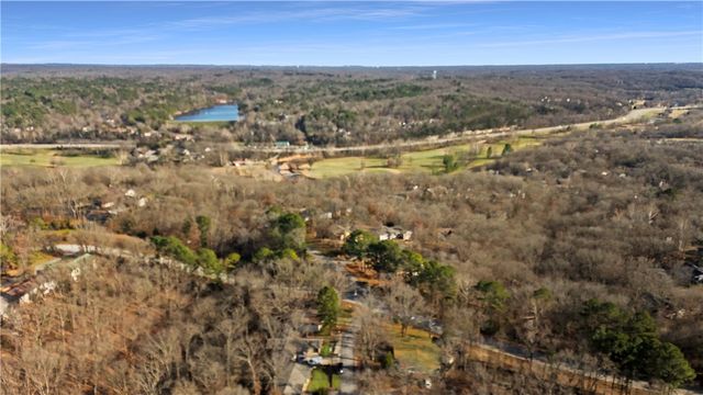 4 Cummings Lane, Bella Vista, AR 72715