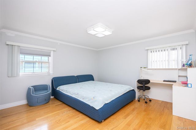 2630 Clearview Expressway, Bayside, NY 11360