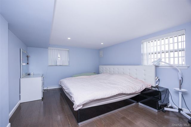 2630 Clearview Expressway, Bayside, NY 11360