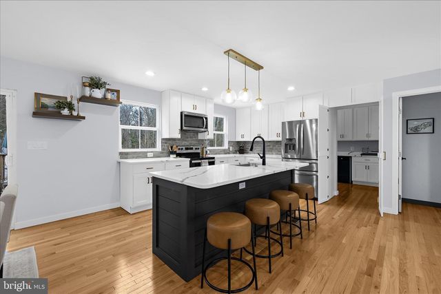 1420 MARINER DR, Arnold, MD 21012