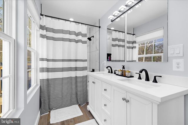 1420 MARINER DR, Arnold, MD 21012