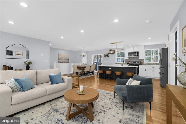 1420 MARINER DR, Arnold, MD 21012