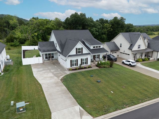 6901 Hiatus Ct, Murfreesboro, TN 37129