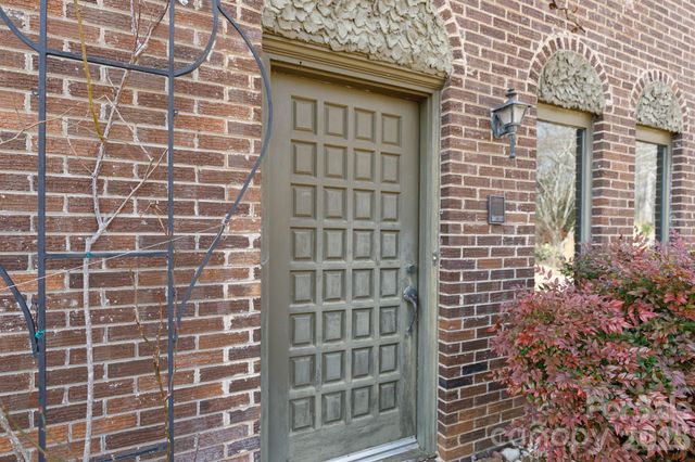 2025 Creekwood Drive, York, SC 29745