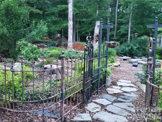 2025 Creekwood Drive, York, SC 29745