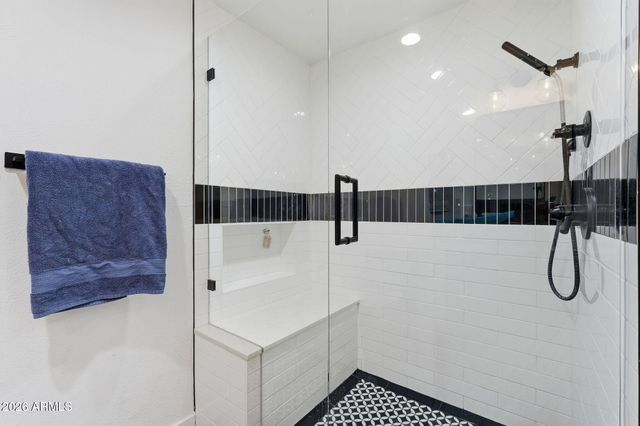 6425 E PARKVIEW Drive, Scottsdale, AZ 85257