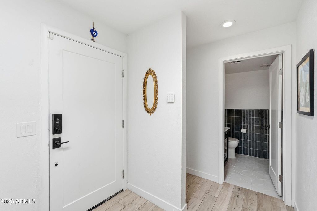 Image 29 of property listing at 6425 E PARKVIEW Drive, Scottsdale, AZ 85257