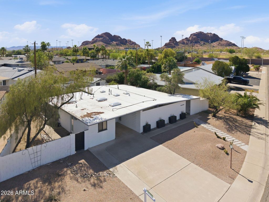Image 33 of property listing at 6425 E PARKVIEW Drive, Scottsdale, AZ 85257