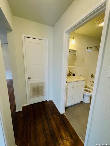 2455 Cincinnati, San Antonio, TX 78228