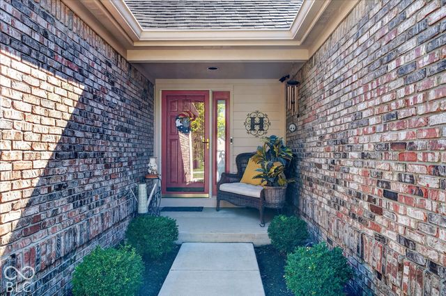 7251 River Glen Drive, Fishers, IN 46038