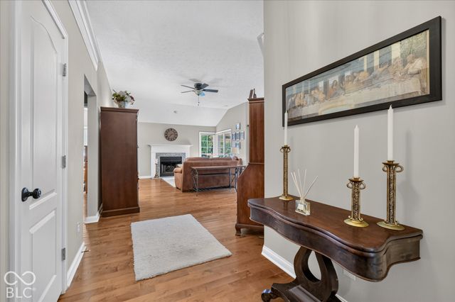 7251 River Glen Drive, Fishers, IN 46038
