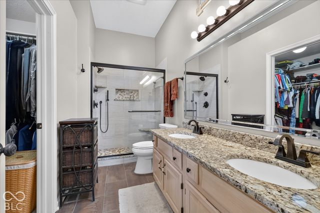 7251 River Glen Drive, Fishers, IN 46038
