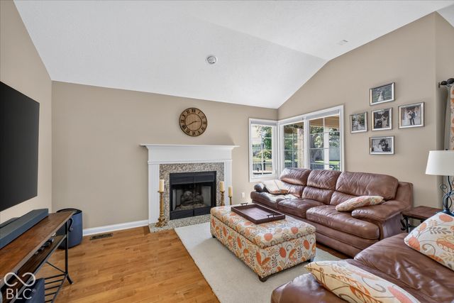 7251 River Glen Drive, Fishers, IN 46038