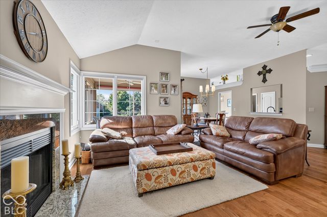7251 River Glen Drive, Fishers, IN 46038