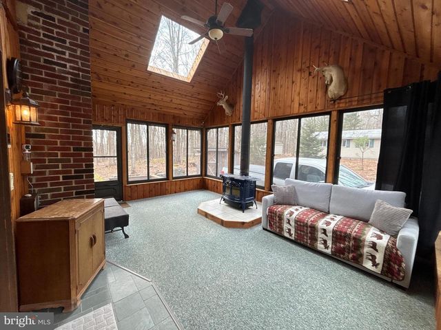 1654 STAG RUN, Pocono Lake, PA 18347