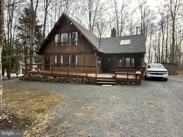 1654 STAG RUN, Pocono Lake, PA 18347