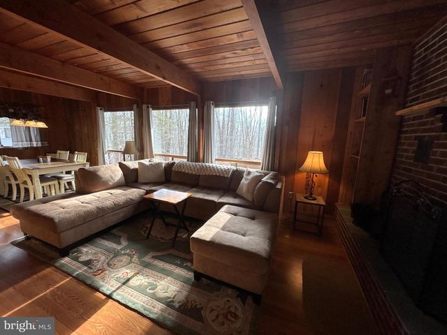 1654 STAG RUN, Pocono Lake, PA 18347