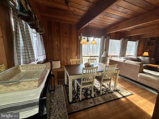 1654 STAG RUN, Pocono Lake, PA 18347