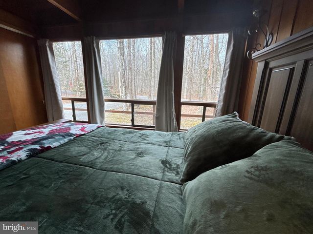 1654 STAG RUN, Pocono Lake, PA 18347