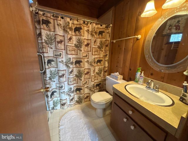 1654 STAG RUN, Pocono Lake, PA 18347