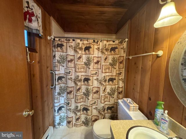 1654 STAG RUN, Pocono Lake, PA 18347