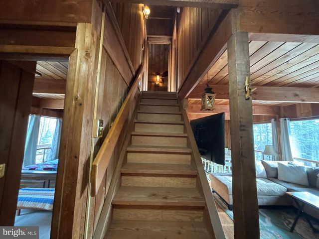 1654 STAG RUN, Pocono Lake, PA 18347