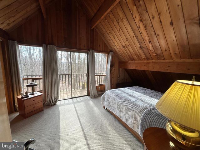 1654 STAG RUN, Pocono Lake, PA 18347