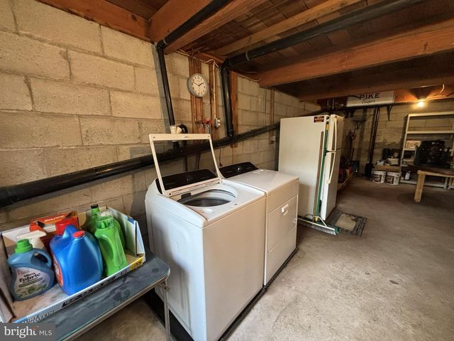 1654 STAG RUN, Pocono Lake, PA 18347