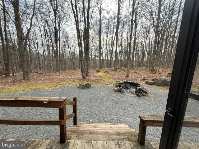 1654 STAG RUN, Pocono Lake, PA 18347