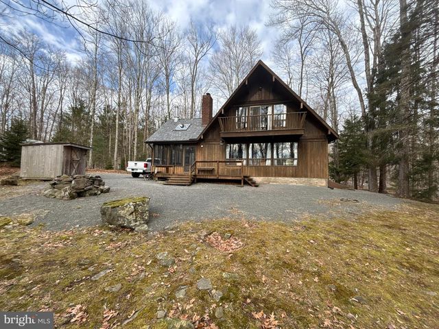 1654 STAG RUN, Pocono Lake, PA 18347