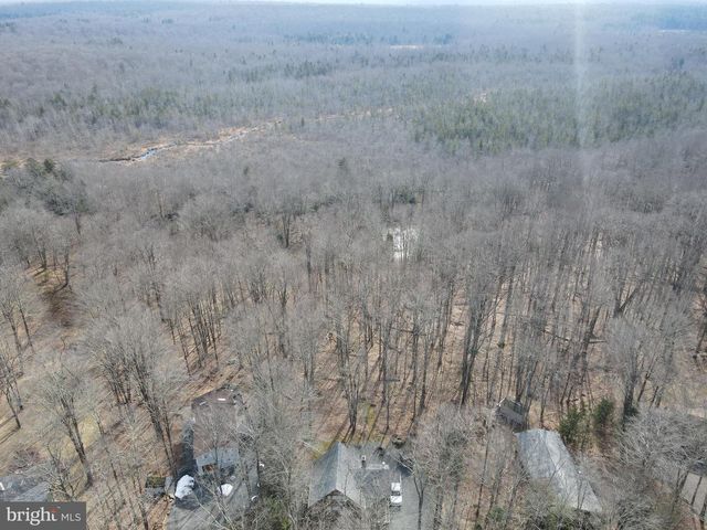 1654 STAG RUN, Pocono Lake, PA 18347