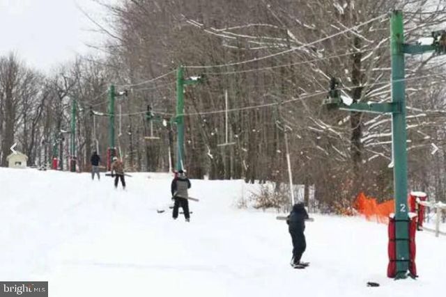 1654 STAG RUN, Pocono Lake, PA 18347