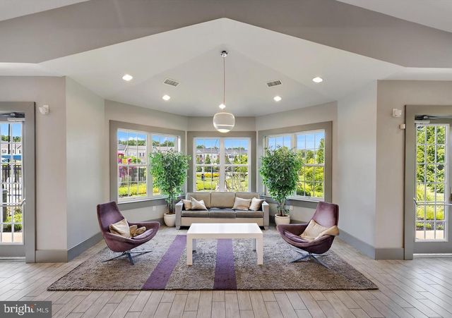 7690 TIMBERCROSS LN, Glen Burnie, MD 21060