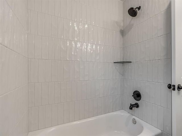 4913 Misty Wood Lane, Mustang, OK 73064