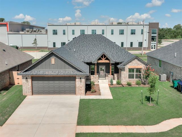 4913 Misty Wood Lane, Mustang, OK 73064