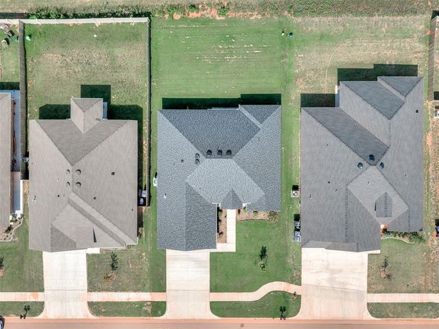 4913 Misty Wood Lane, Mustang, OK 73064