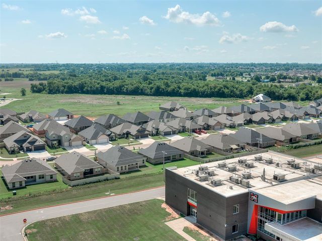 4913 Misty Wood Lane, Mustang, OK 73064