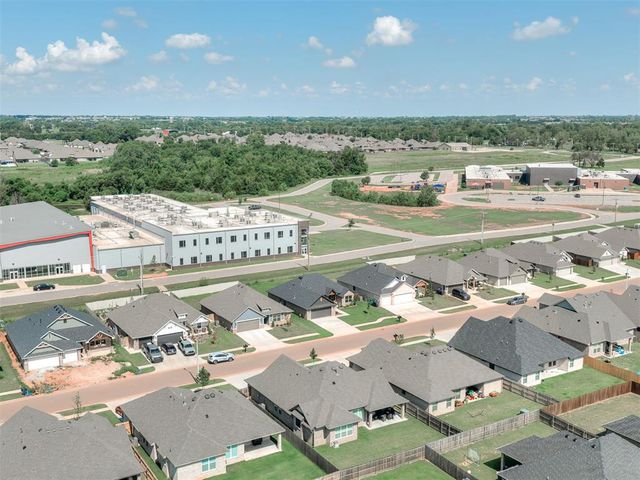4913 Misty Wood Lane, Mustang, OK 73064
