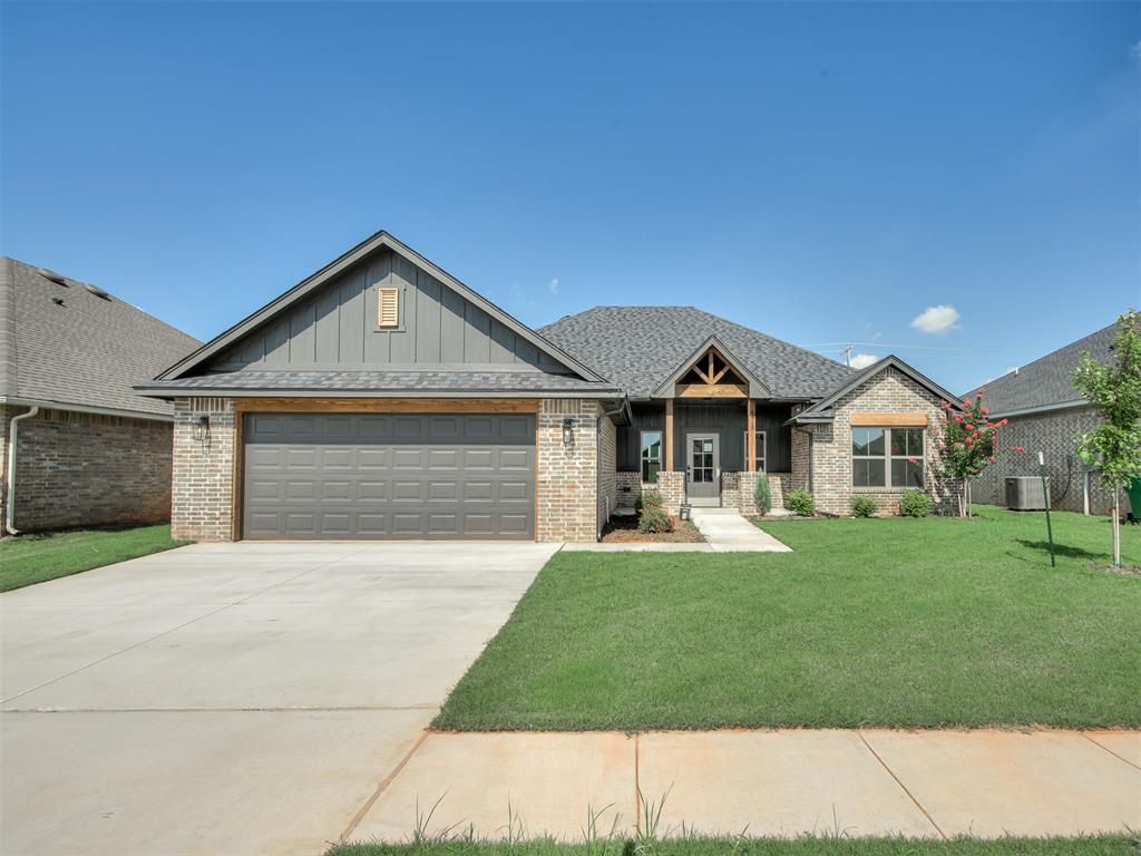 4913 Misty Wood Lane, Mustang, OK 73064