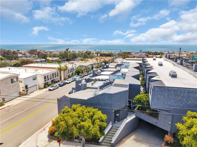 653 Manhattan Beach Blvd. A, Manhattan Beach, CA 90266