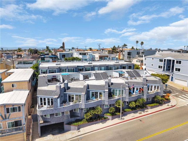 653 Manhattan Beach Blvd. A, Manhattan Beach, CA 90266