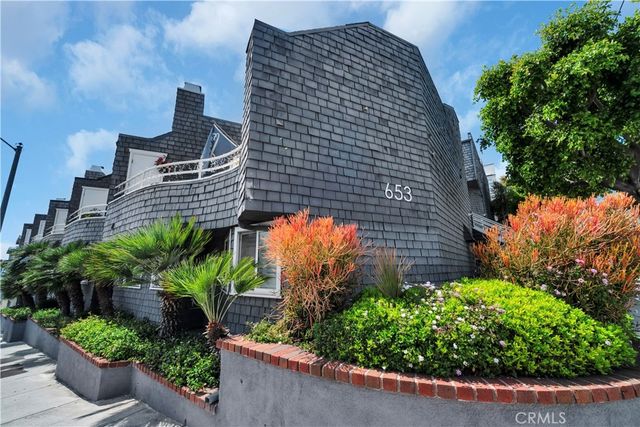 653 Manhattan Beach Blvd. A, Manhattan Beach, CA 90266