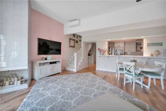 653 Manhattan Beach Blvd. A, Manhattan Beach, CA 90266